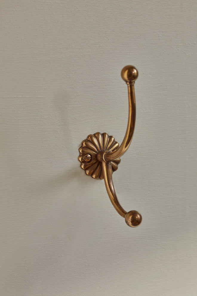 Petworth Double Hooks