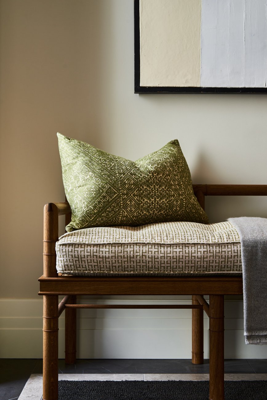 STANDARD TRADE オットマンFBN-01B Fabric Bench（Shop Milan