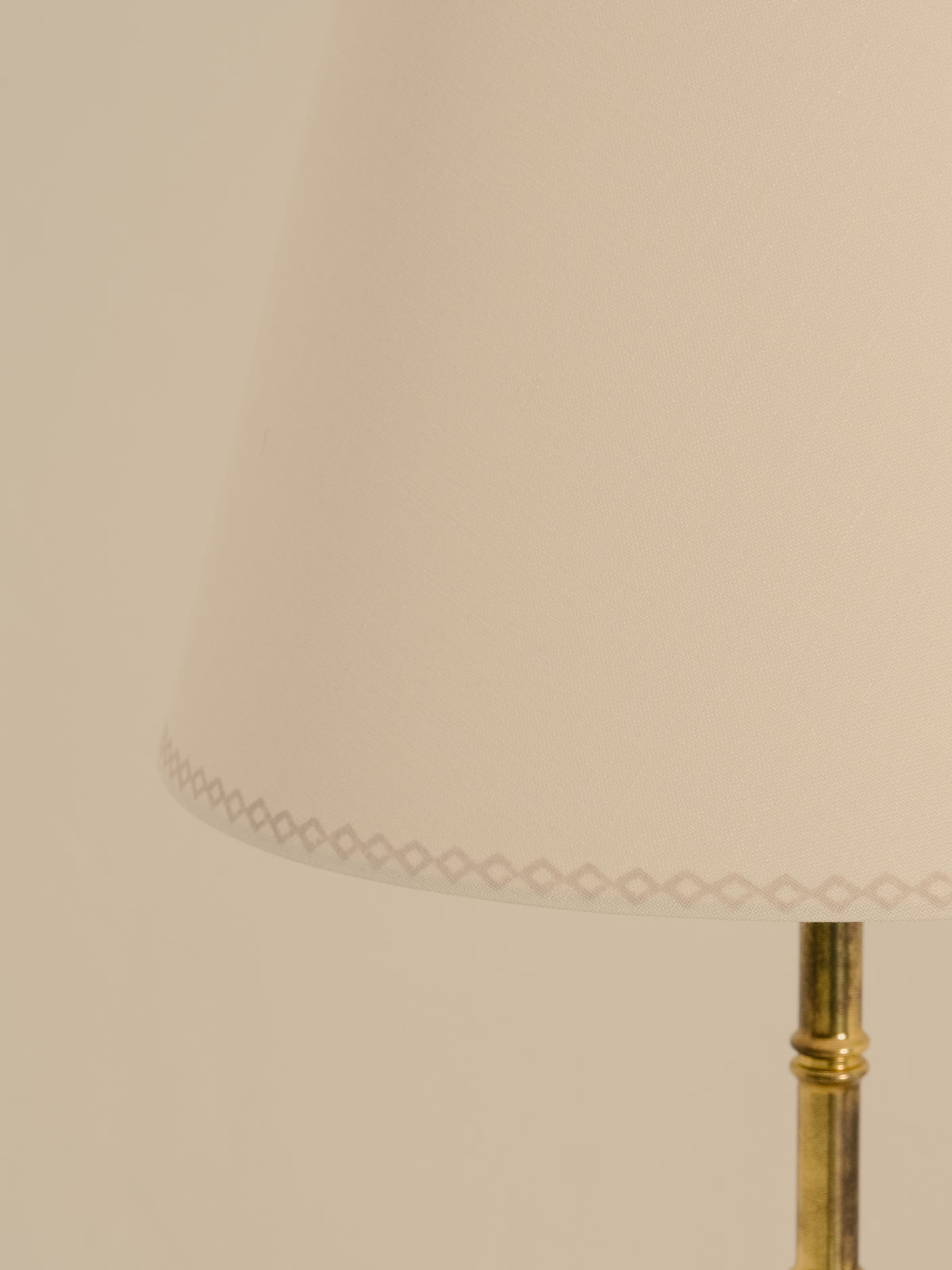 Diamond Lattice Lampshade