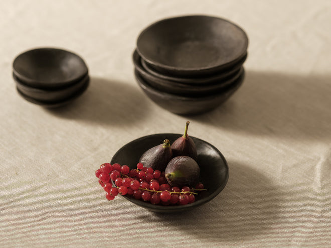 Small and large side dishes