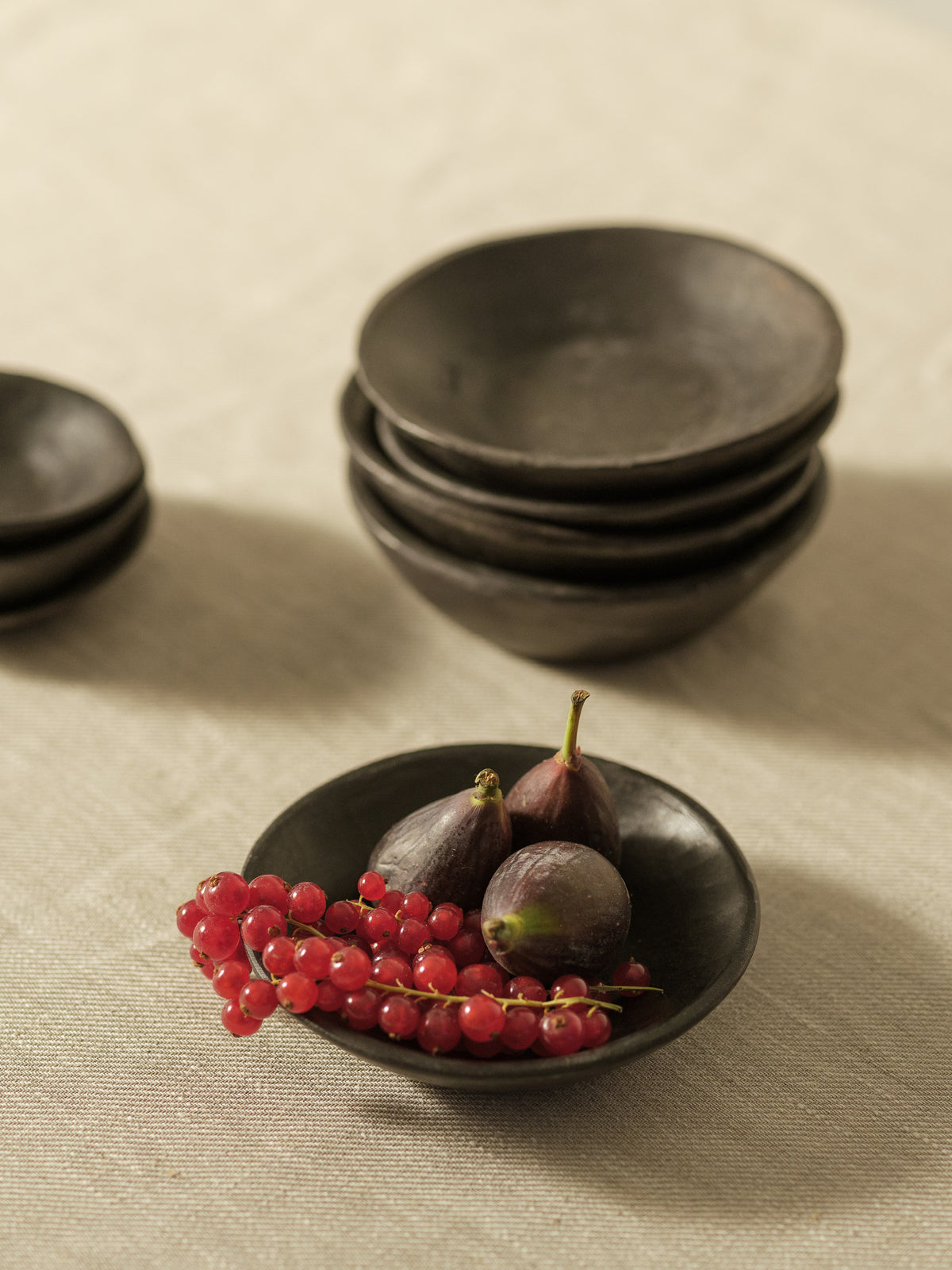 Small and large side dishes