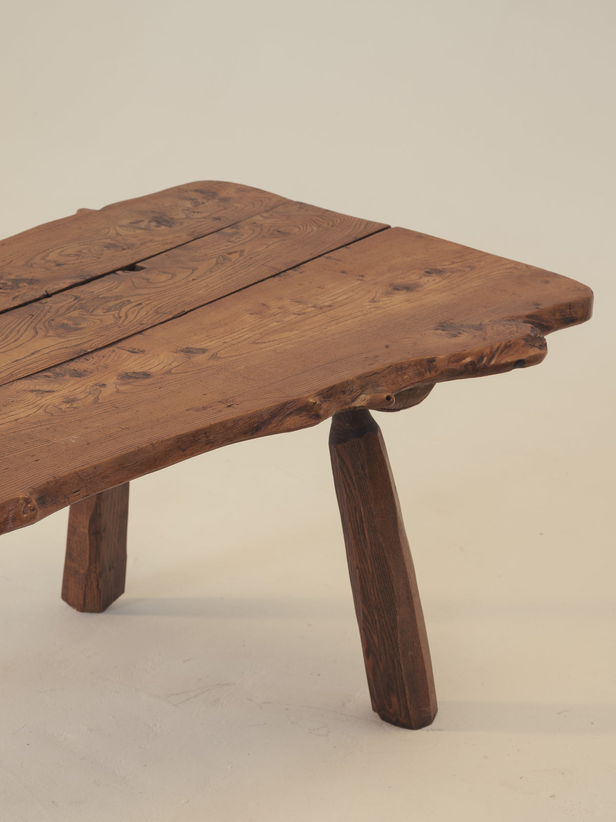 Rustic Oak Pig Table